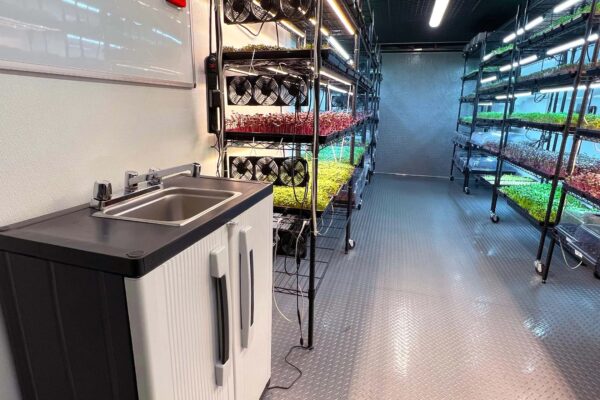 Mobile Grow Room - Image 3